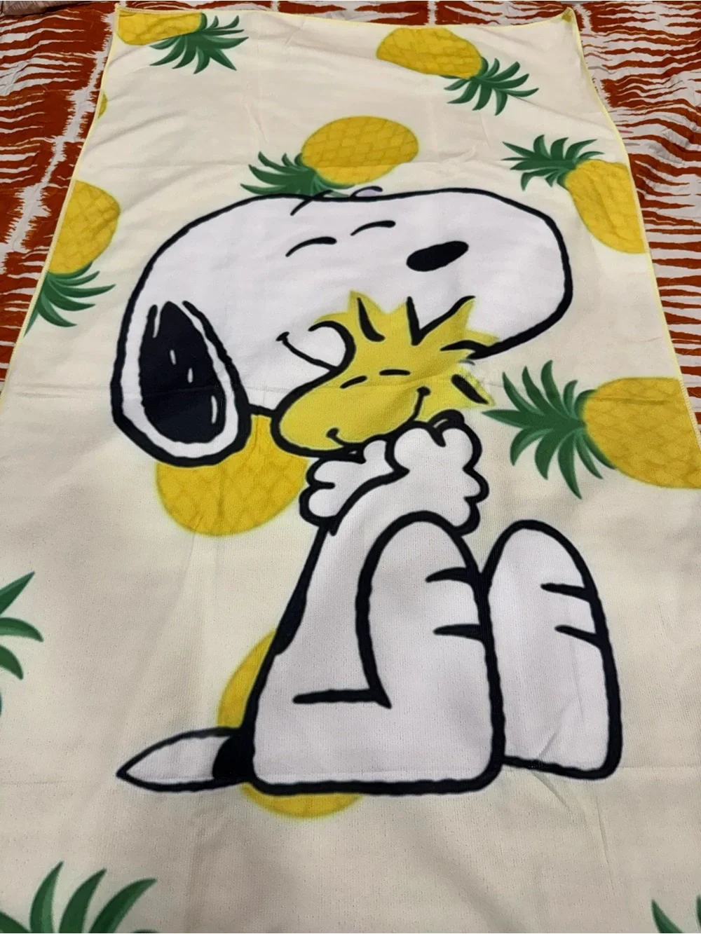 Snoopy Pineapple Beach Towel - Yellow & White